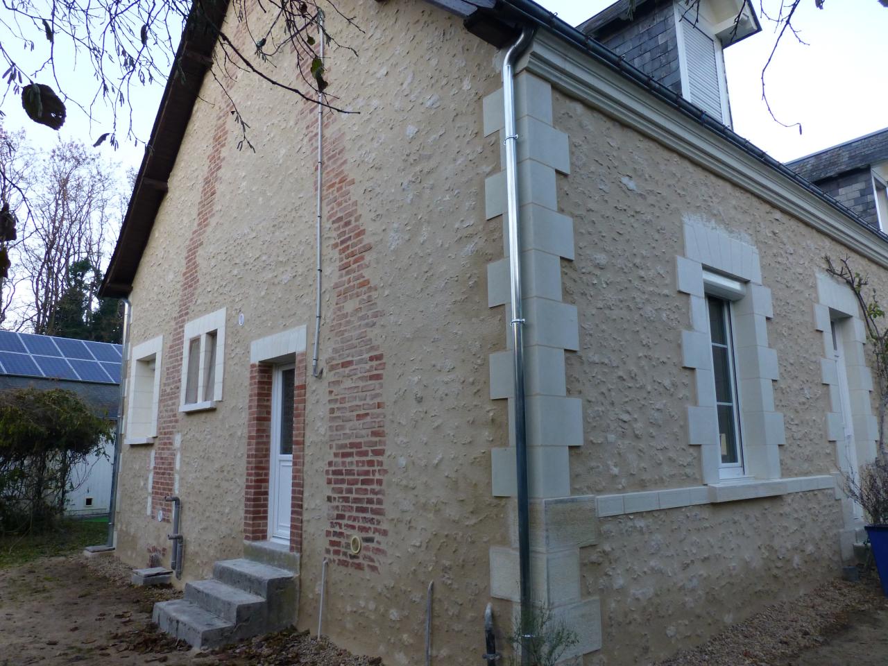 Pierres vues et briques