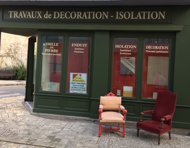 Rénovation d'une vitrine à Beaulieu les Loches